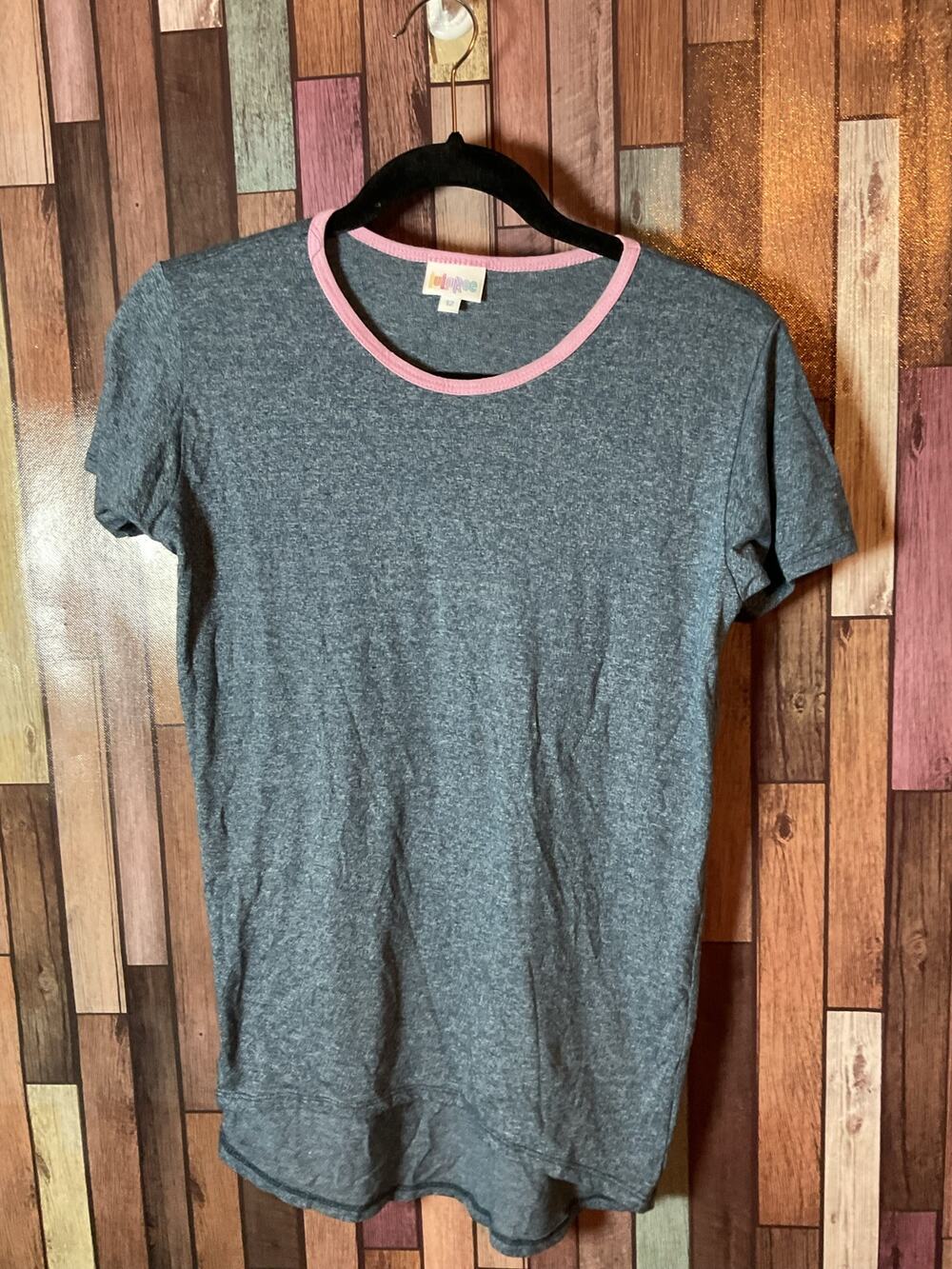 Girls Lularoe Heather Blue Short Sleeve Top Pink Trim Size 12 EUC
